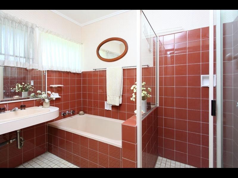 78 Kenmore Road, Kenmore QLD 4069