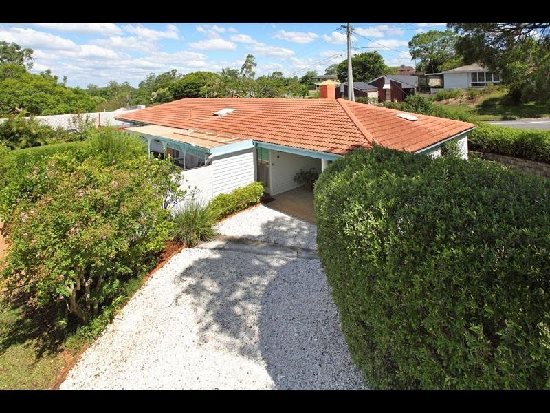 78 Kenmore Road, Kenmore QLD 4069