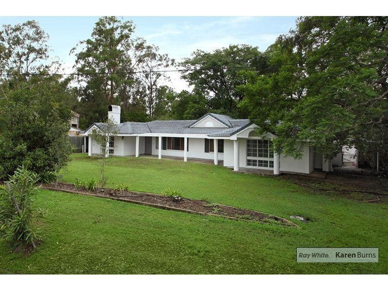 31 Yarawa Street, Kenmore QLD 4069