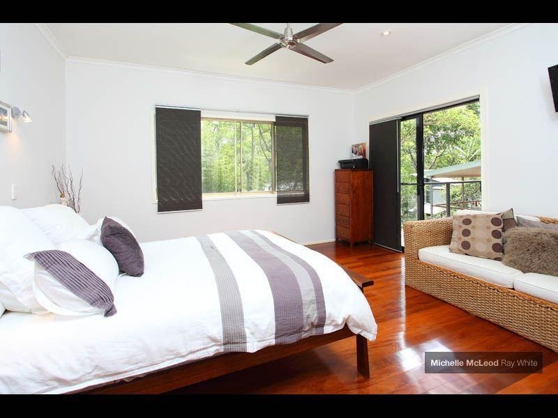 131 Russell Terrace, Indooroopilly QLD 4068