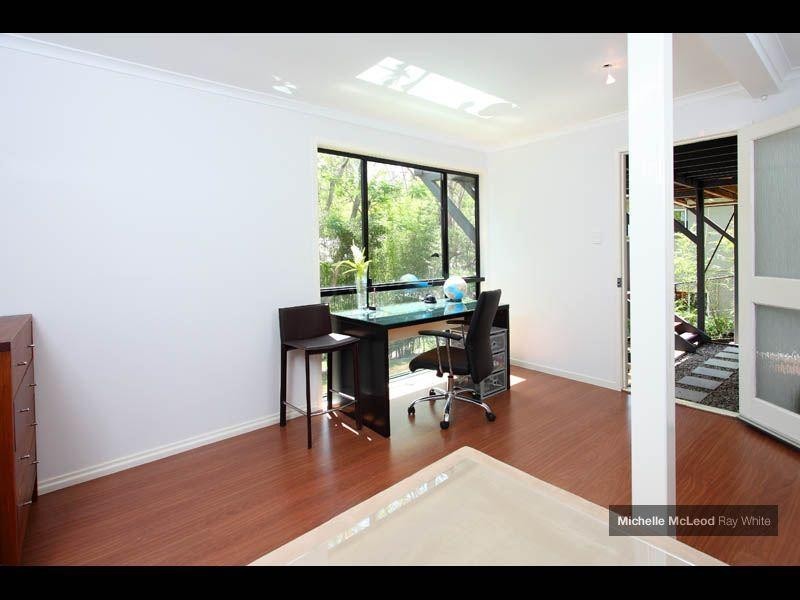 131 Russell Terrace, Indooroopilly QLD 4068