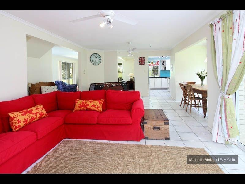 68 Kintyre Street, Brookfield QLD 4069