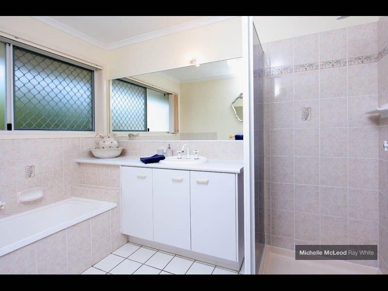 68 Kintyre Street, Brookfield QLD 4069