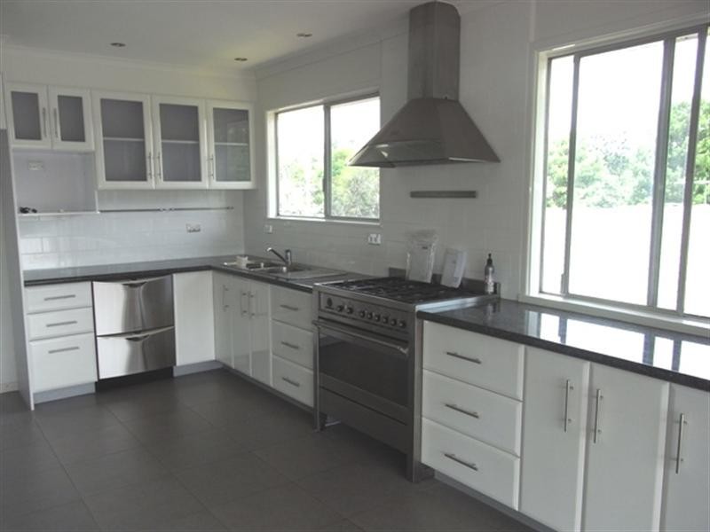 41 Wongabel Street, Kenmore QLD 4069