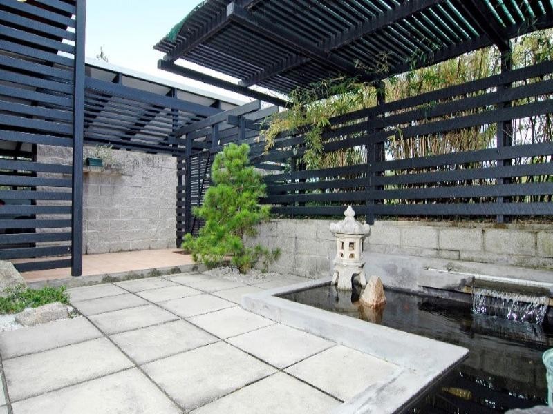 8 Meiers Road, Indooroopilly QLD 4068