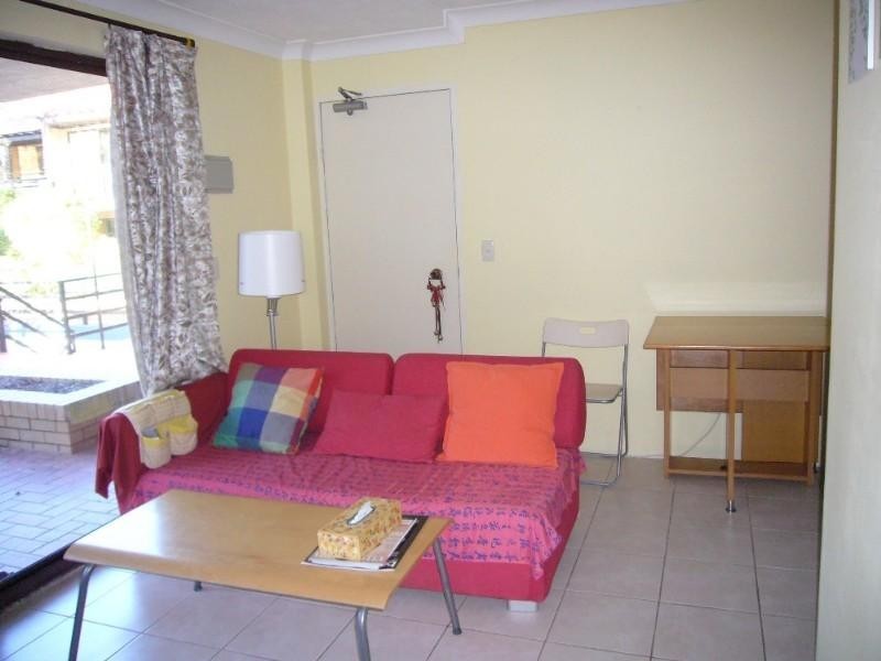 8/31-33 Bishop Street, St Lucia QLD 4067