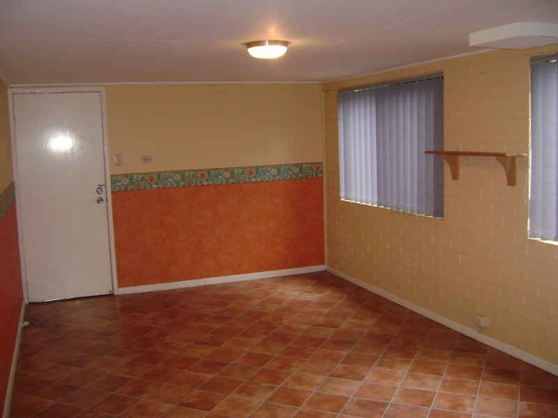 4 Louise Street, Kenmore QLD 4069