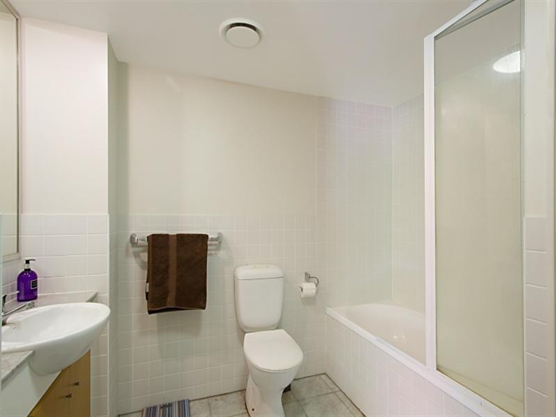 213/1 Gray Street, New Farm QLD 4005