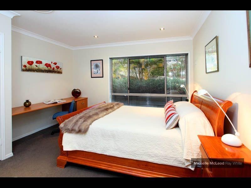 190 Tinarra Crescent, Kenmore Hills QLD 4069