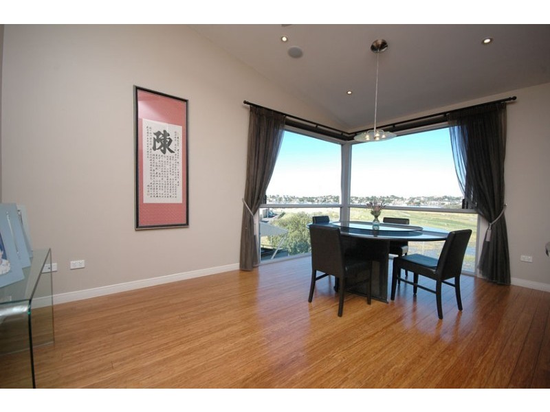 28 Breakfast Creek Road, Newstead QLD 4006