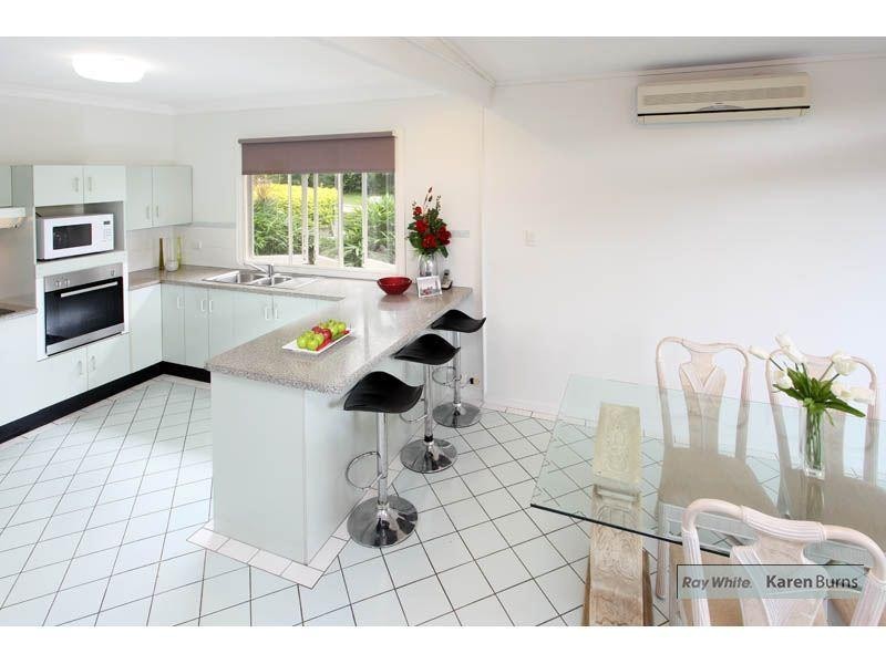 34 Currong Street, Kenmore QLD 4069