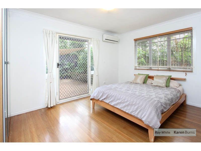 34 Currong Street, Kenmore QLD 4069