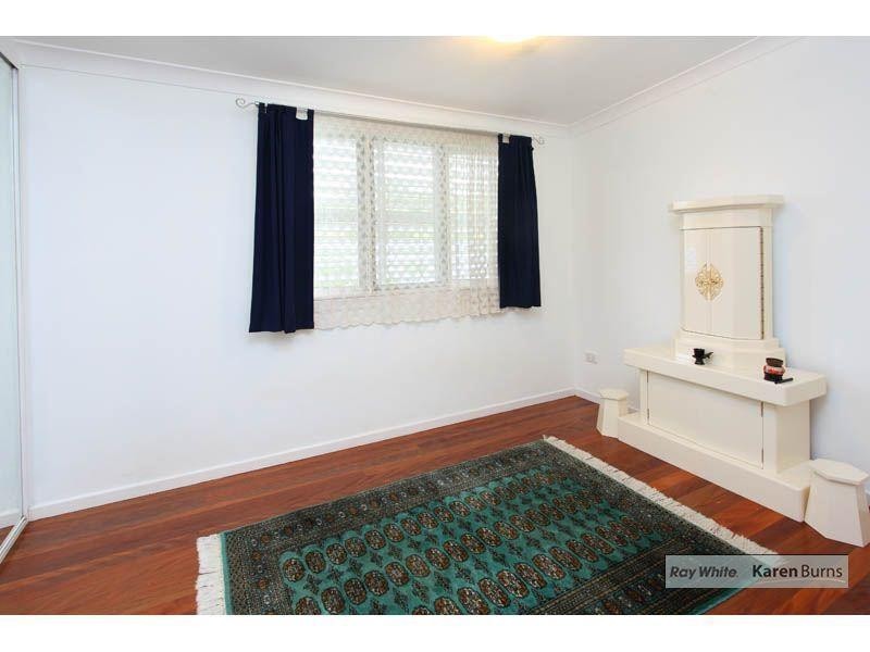 34 Currong Street, Kenmore QLD 4069