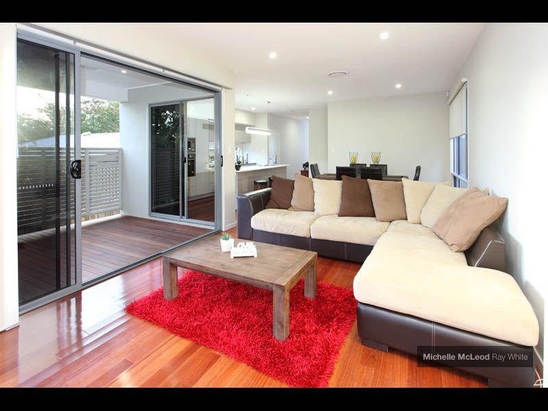 46 Chapman Street, Chapel Hill QLD 4069