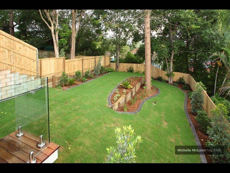 46 Chapman Street, Chapel Hill QLD 4069