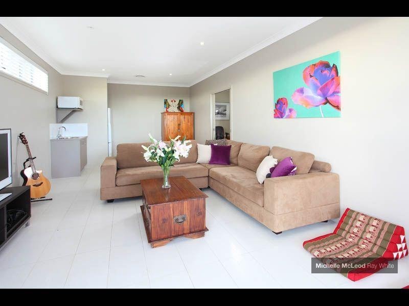 14 Advanx Street, Kenmore Hills QLD 4069