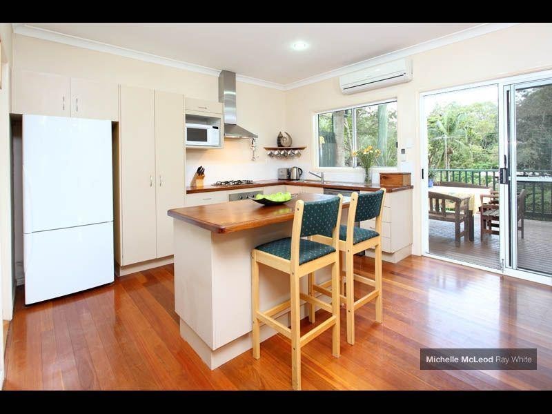 62 Jerrang Street, Indooroopilly QLD 4068
