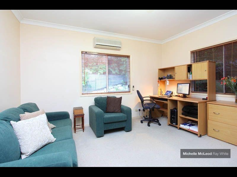 62 Jerrang Street, Indooroopilly QLD 4068