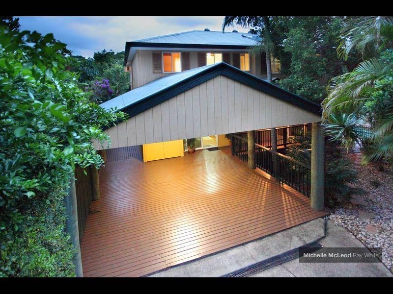 62 Jerrang Street, Indooroopilly QLD 4068