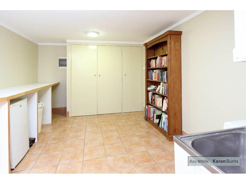 10 Kookaburra Street, Kenmore Hills QLD 4069