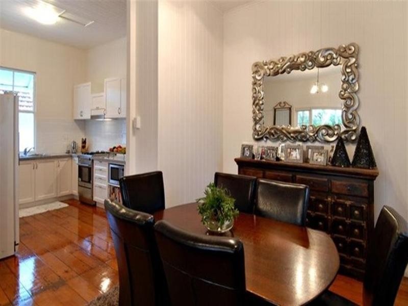 91 Taringa Parade, Indooroopilly QLD 4068