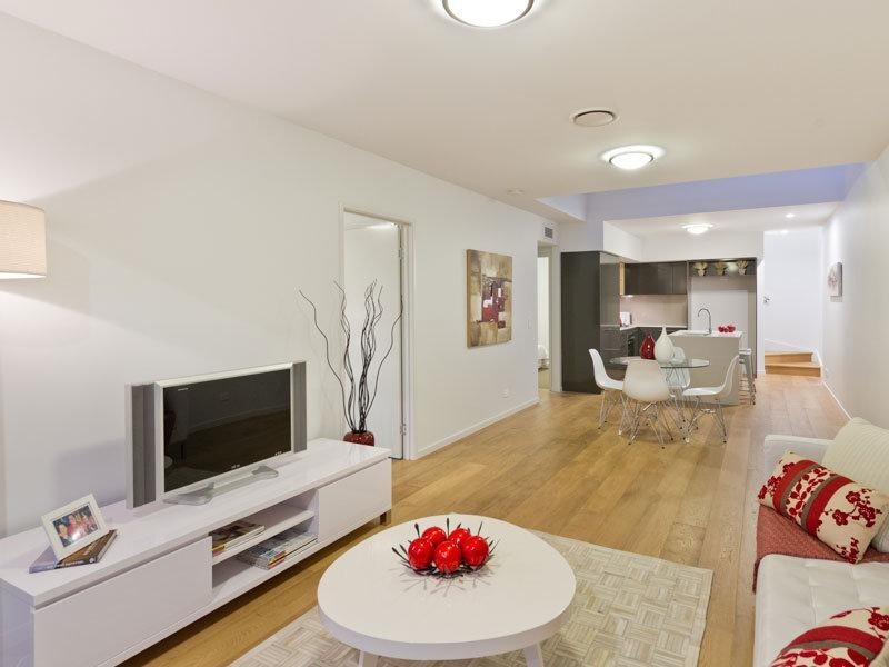 6/27 Elizabeth Street, Toowong QLD 4066