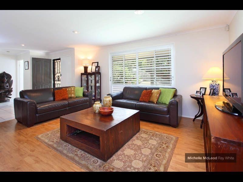 54 Morningview Street, Chapel Hill QLD 4069