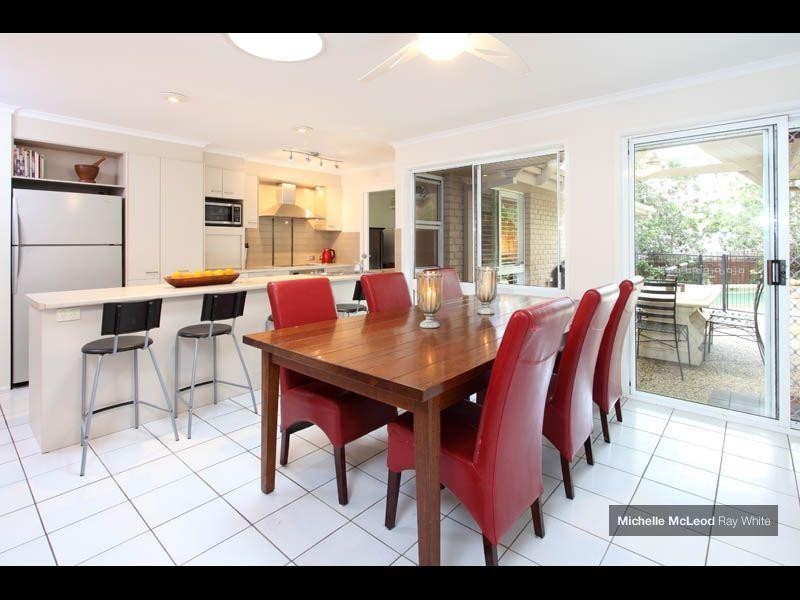 54 Morningview Street, Chapel Hill QLD 4069