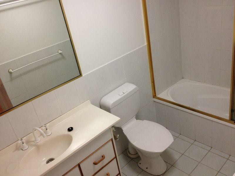 4/88 Indooroopilly Road, Taringa QLD 4068