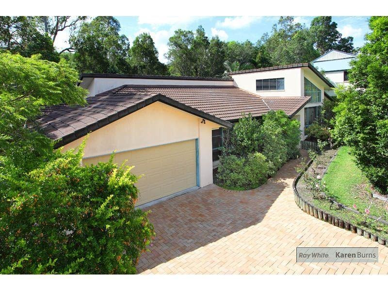 3 Kingfisher Place, Chapel Hill QLD 4069