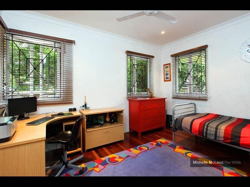 129 Russell Terrace, Indooroopilly QLD 4068