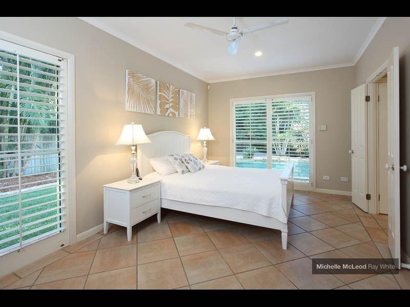 30 Kirkdale Road, Chapel Hill QLD 4069