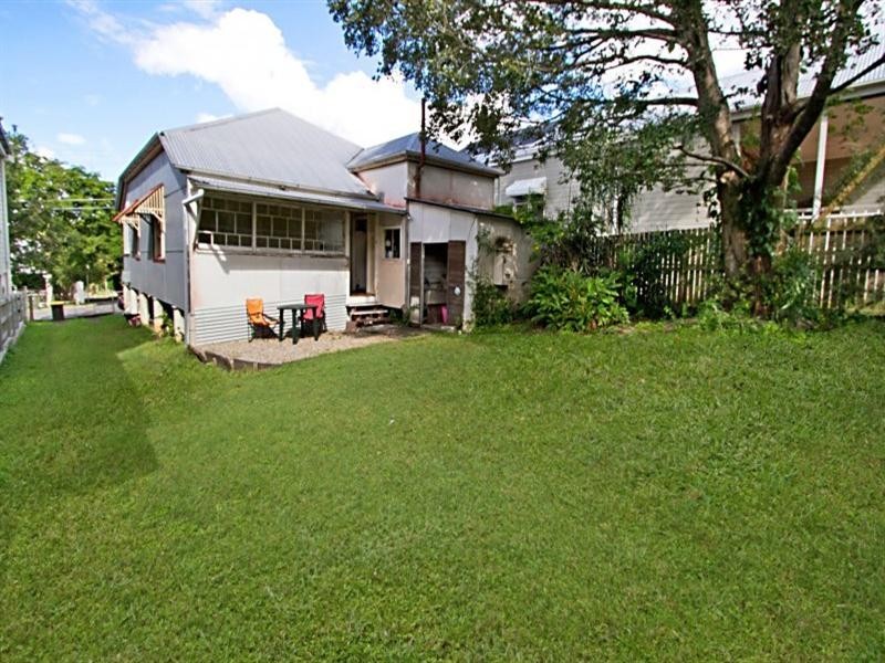 13 Harding Street, Auchenflower QLD 4066