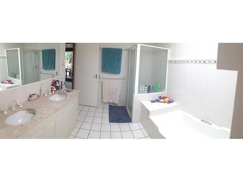 5 Katunga Street, Kenmore QLD 4069