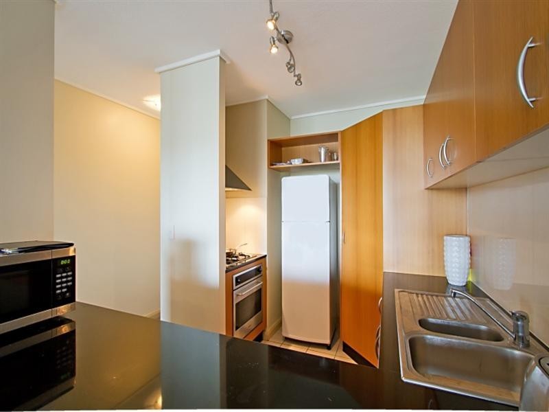 166/7 Land Street, Toowong QLD 4066