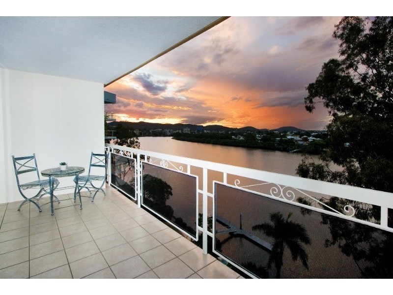 14/92 Macquarie Street, St Lucia QLD 4067