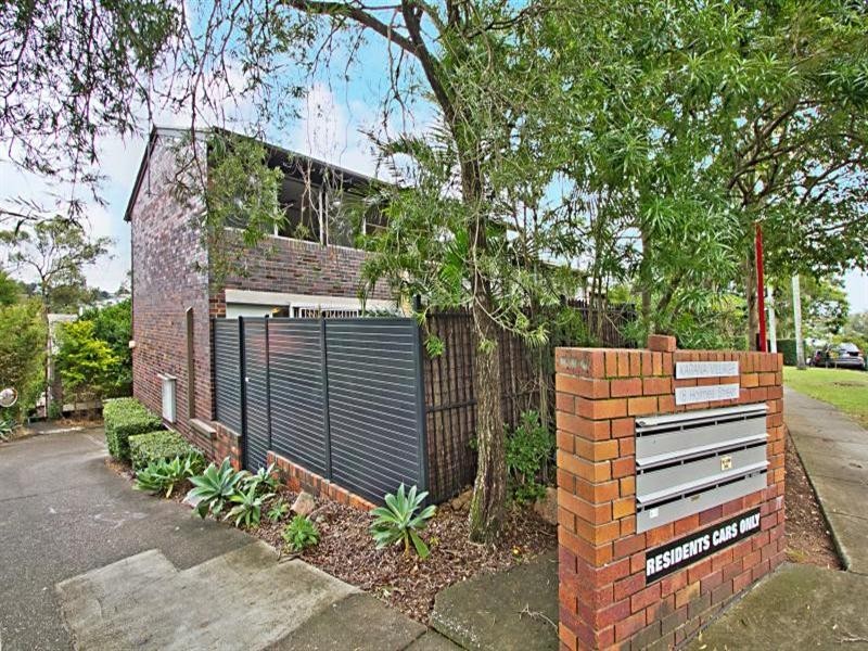 1/18 Holmes Street, Toowong QLD 4066