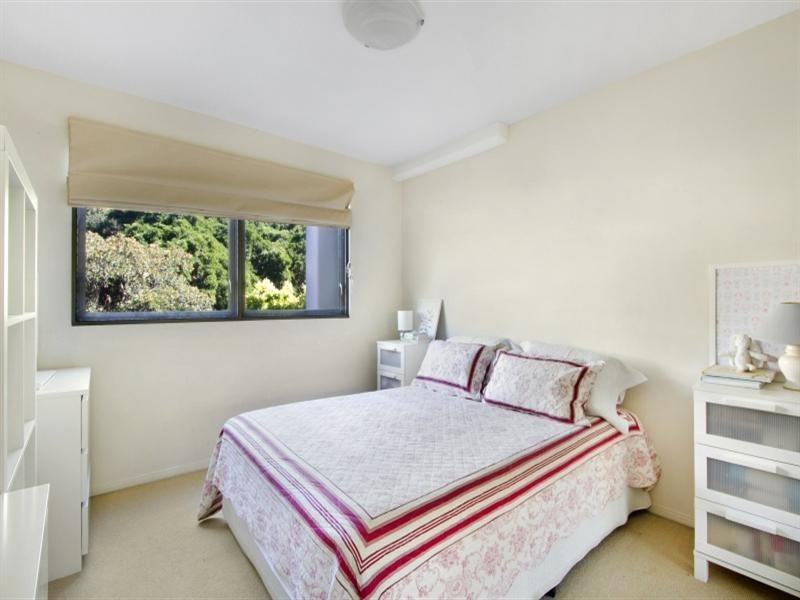 98/66 Dunmore Terrace, Auchenflower QLD 4066