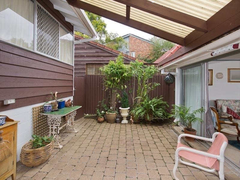 53 Goldsbrough Road, Taringa QLD 4068