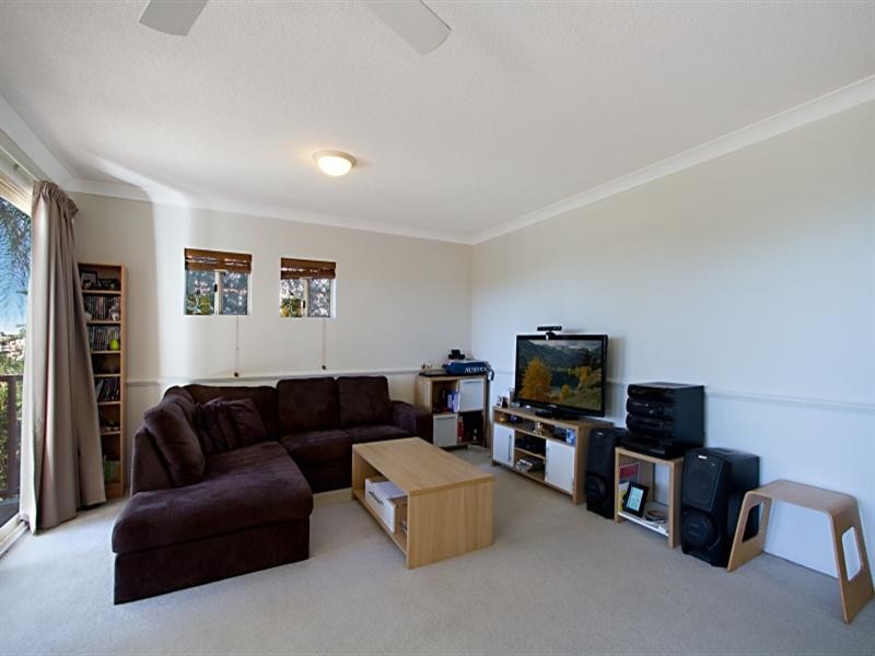 13/1 Golding Street, Toowong QLD 4066