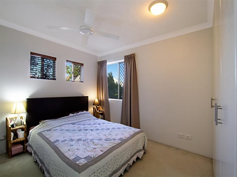 13/1 Golding Street, Toowong QLD 4066