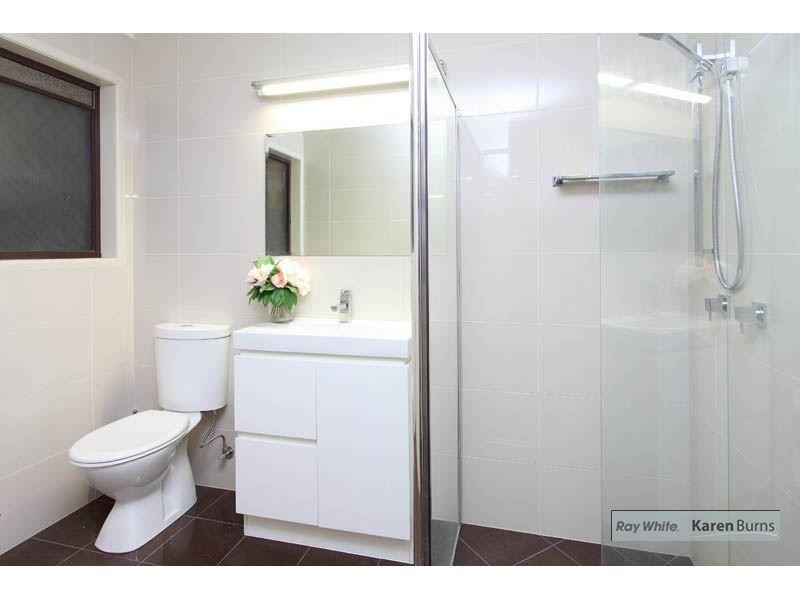 59 Chapel Hill Road, Chapel Hill QLD 4069