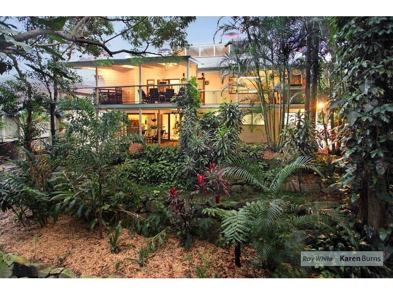 59 Chapel Hill Road, Chapel Hill QLD 4069