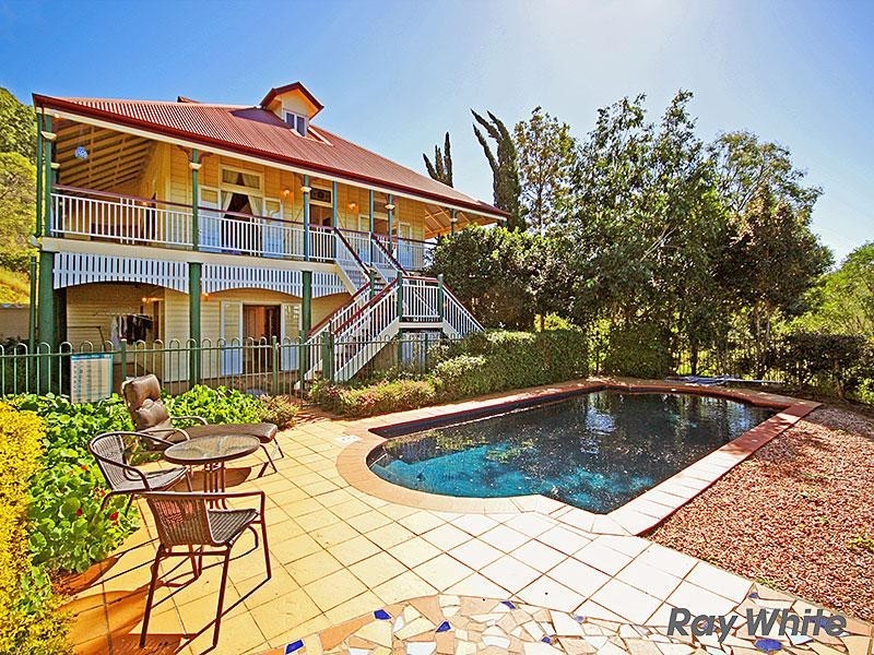 700 Grandview Road, Pullenvale QLD 4069