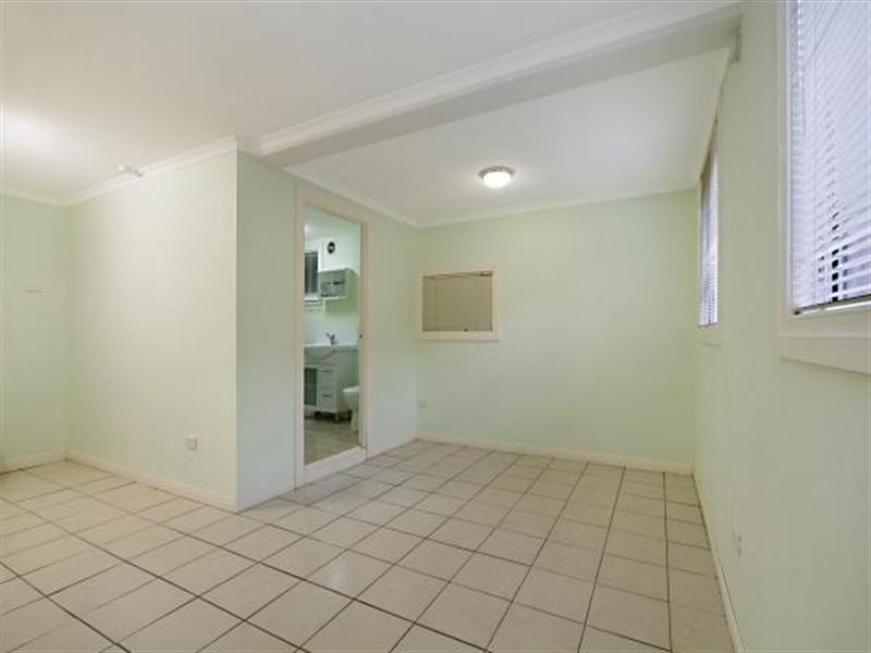 170 Taringa Parade, Indooroopilly QLD 4068