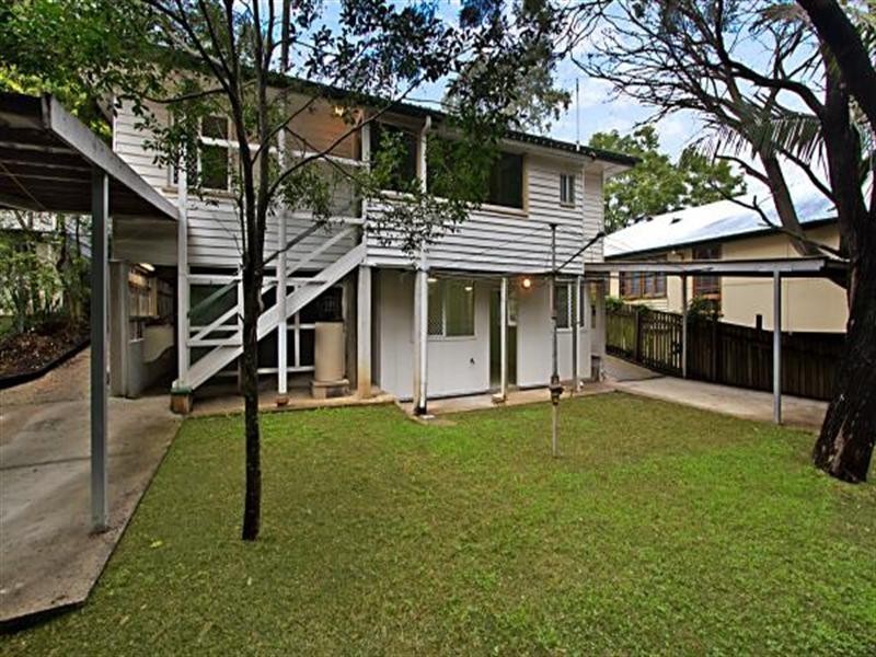 170 Taringa Parade, Indooroopilly QLD 4068
