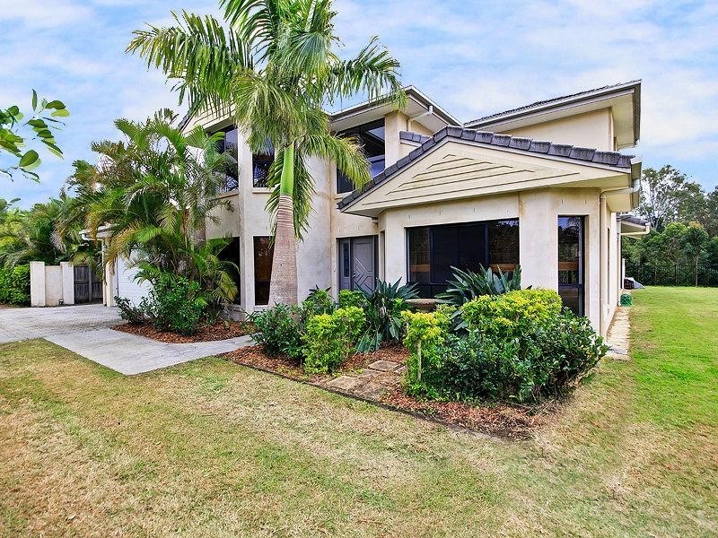 35 Blackbutt Place, Brookfield QLD 4069