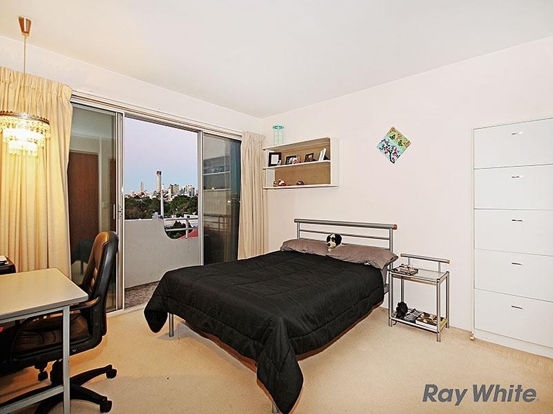 6/5 Burt Street, Auchenflower QLD 4066