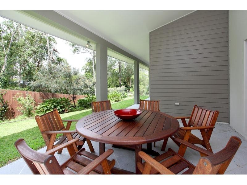 44 Lomandra Place, Chapel Hill QLD 4069