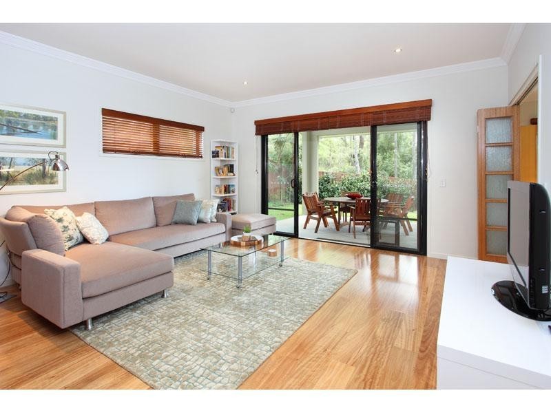 44 Lomandra Place, Chapel Hill QLD 4069